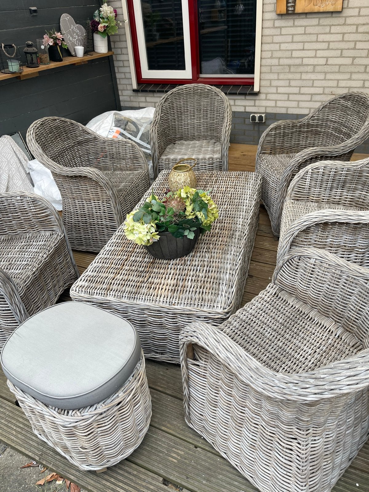 Mooie wicker tuinset/loungeset met 6 stoelen en hocker, Ophalen, 6 zitplaatsen, Zo goed als nieuw, Loungeset