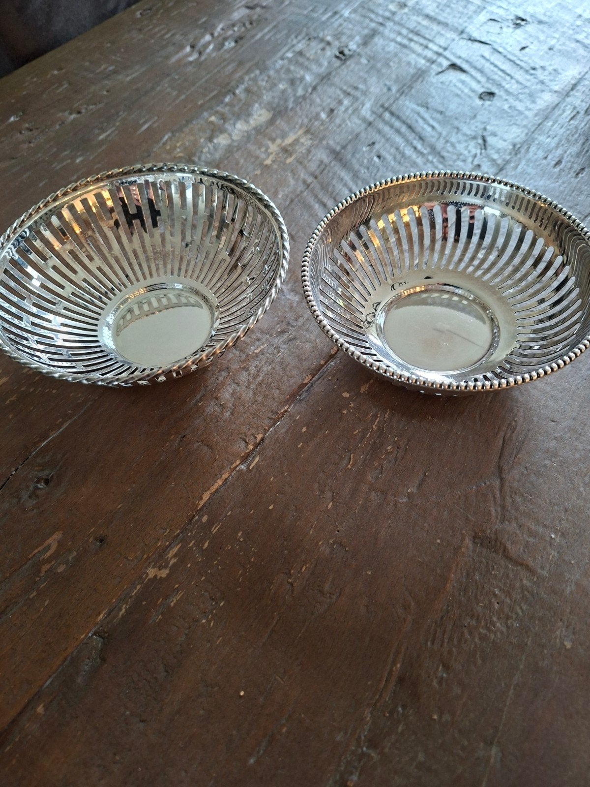 2 verzilverde schaaltjes, Ophalen of Verzenden