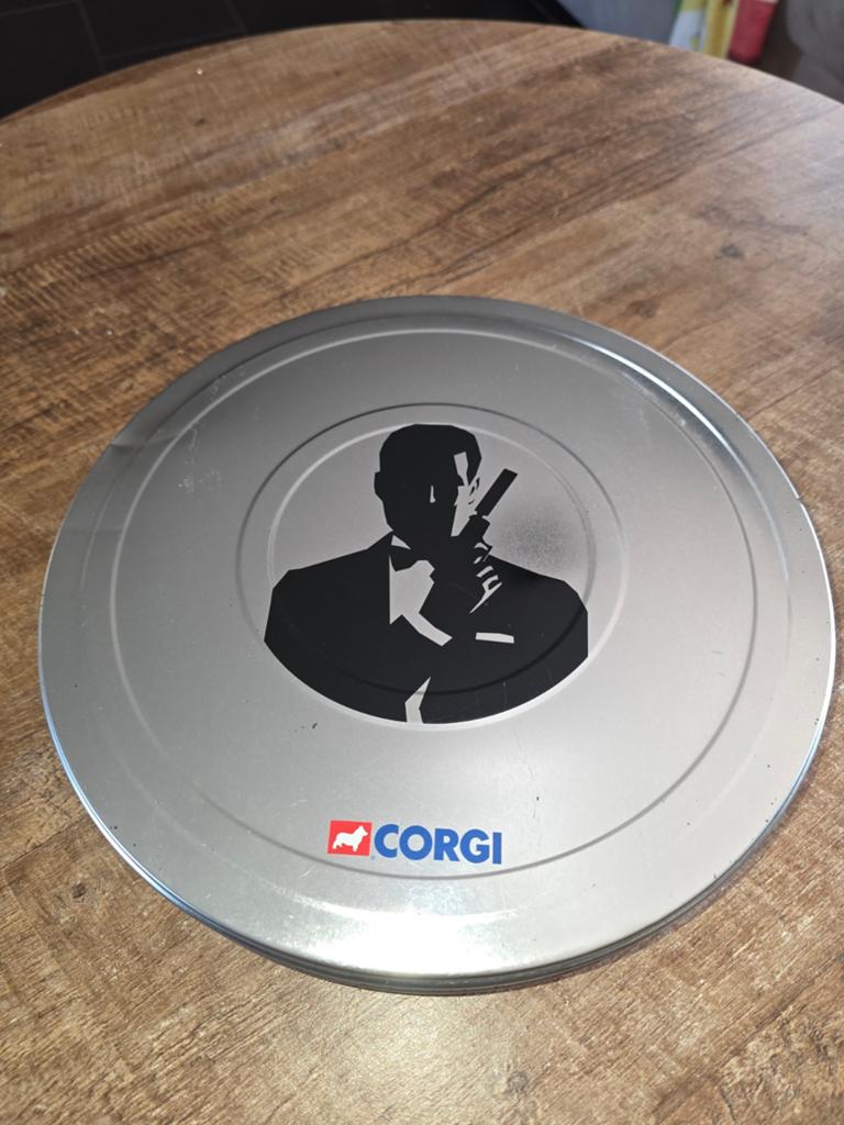 Corgi James Bond 007 Diecast Model Set in Tin, Ophalen of Verzenden
