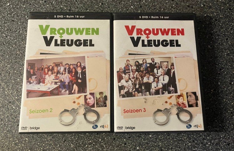 Vrouwenvleugel Seizoen 2+3 (10-Disc), Vanaf 12 jaar, Ophalen of Verzenden, Zo goed als nieuw, Drama