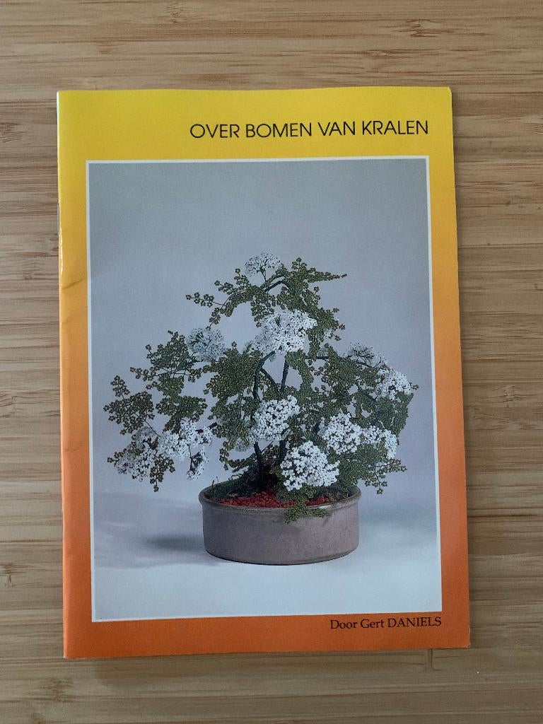 Over bomen van kralen Gert Daniels, Ophalen of Verzenden, Gelezen, Overige onderwerpen
