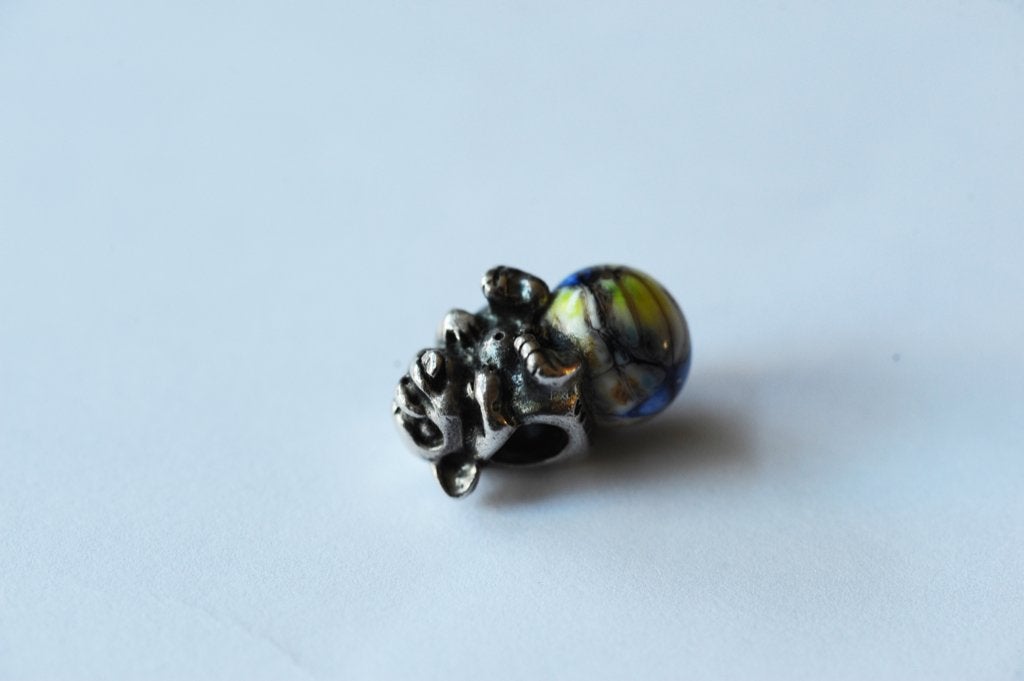 Trollbeads. Baby troll met steen. Zeldzaam., Sieraden, Tassen en Uiterlijk, Armbanden, Ophalen, Zo goed als nieuw, Zilver, Zilver