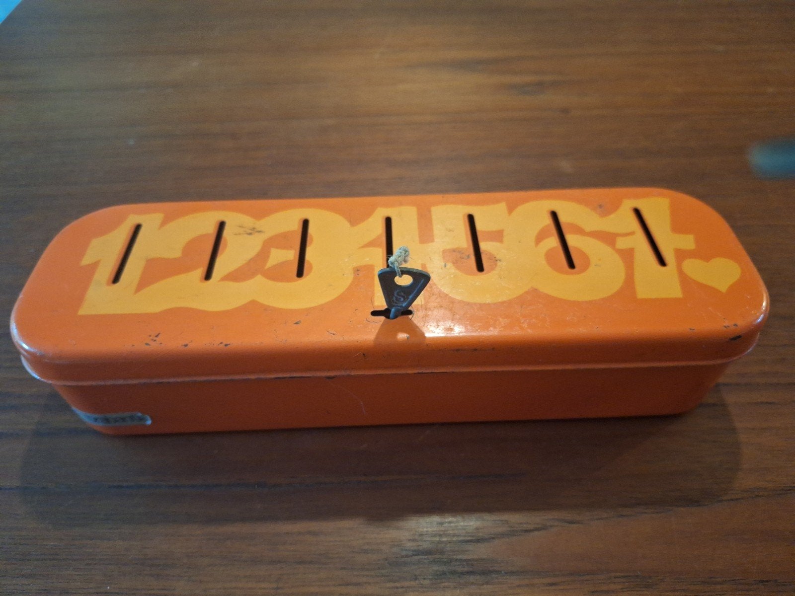 Vintage Brabantia huishoudgeldkistje jaren '70 oranje, Ophalen of Verzenden, Gebruikt, Metaal of Blik, Overige thema's