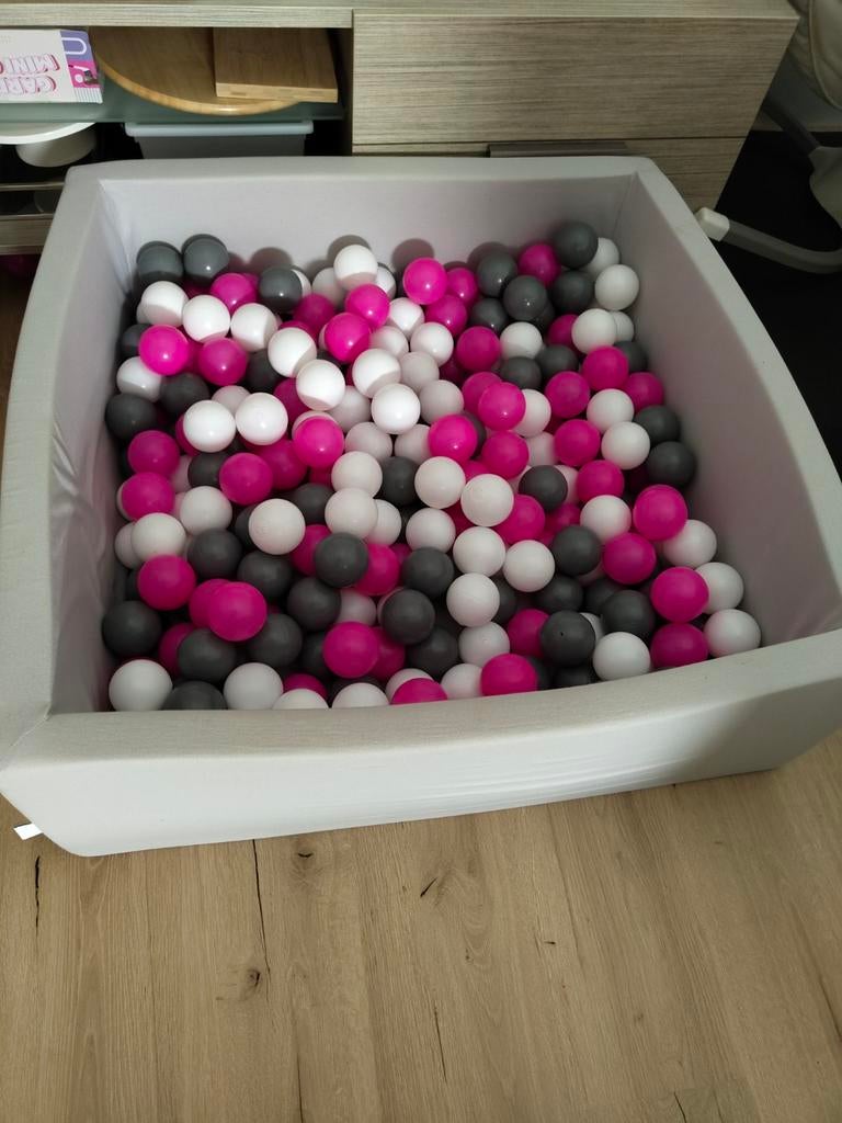 Ballenbak voor Kinderen, Ophalen, Zo goed als nieuw, Jongen of Meisje
