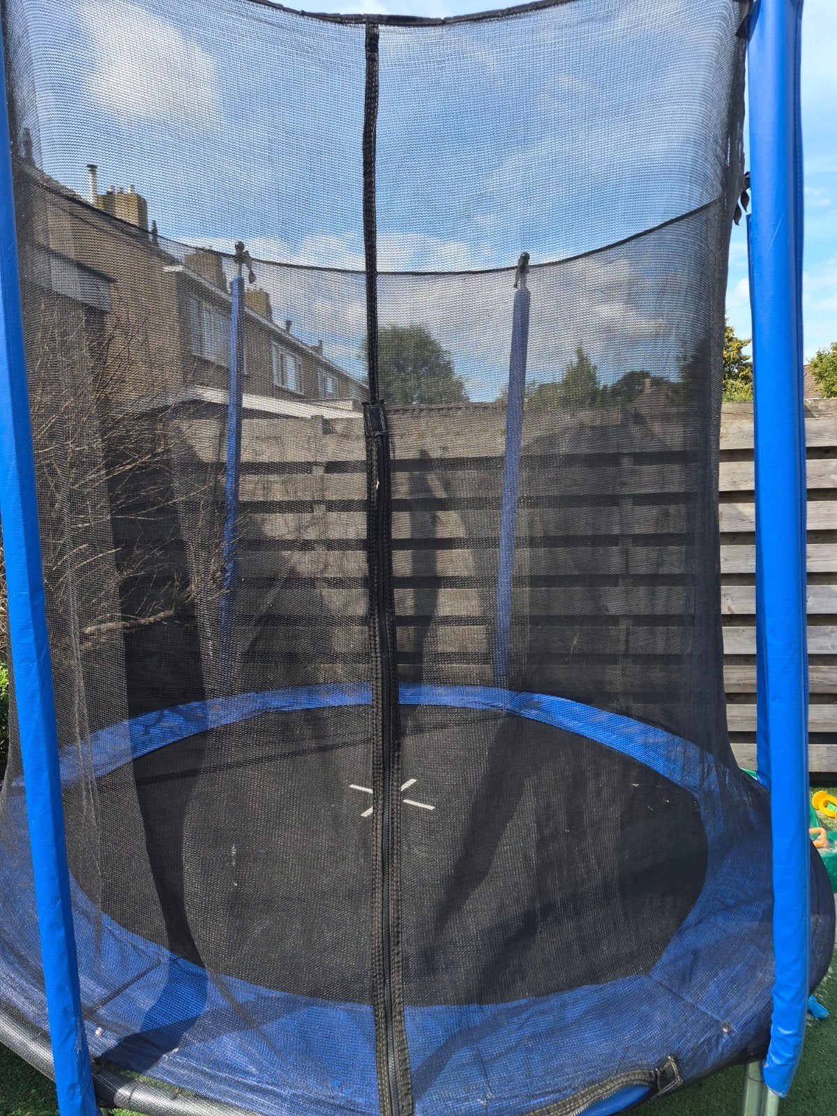 Trampoline 2 jaar oud - nette staat, Ophalen, Gebruikt