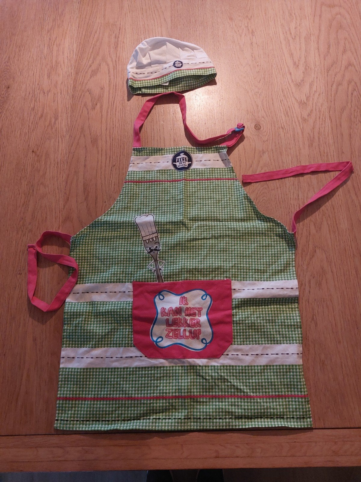 Schort en koksmuts voor kinderen - 'Ik kan het lekker zelluf, Ophalen, Zo goed als nieuw, Jongen of Meisje