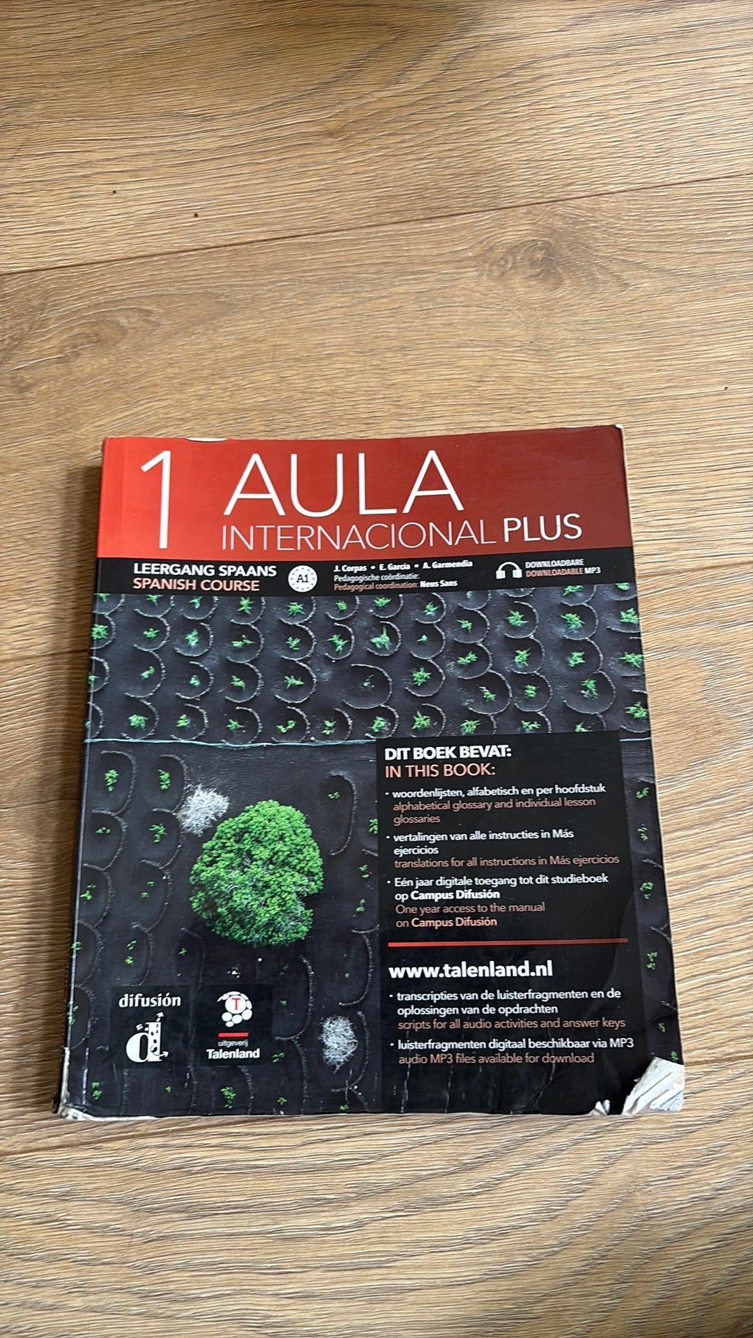 1. Aula Internacional Plus - Leergang Spaans - A1, Ophalen of Verzenden, Beta, Gelezen