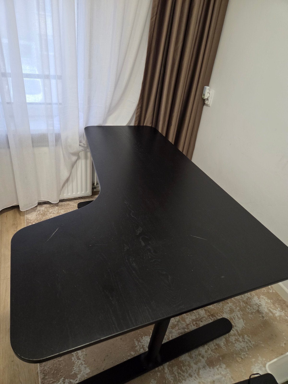 IKEA Bureau - Zwart, Modern en Functioneel, Ophalen, Zwart, Gebruikt, Spaanplaat of MDF