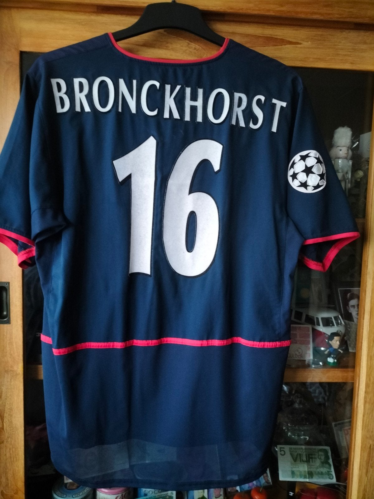 Matchworn van Bronckhorst shirt, Verzamelen, Verzenden, Zo goed als nieuw, Buitenlandse clubs, Shirt