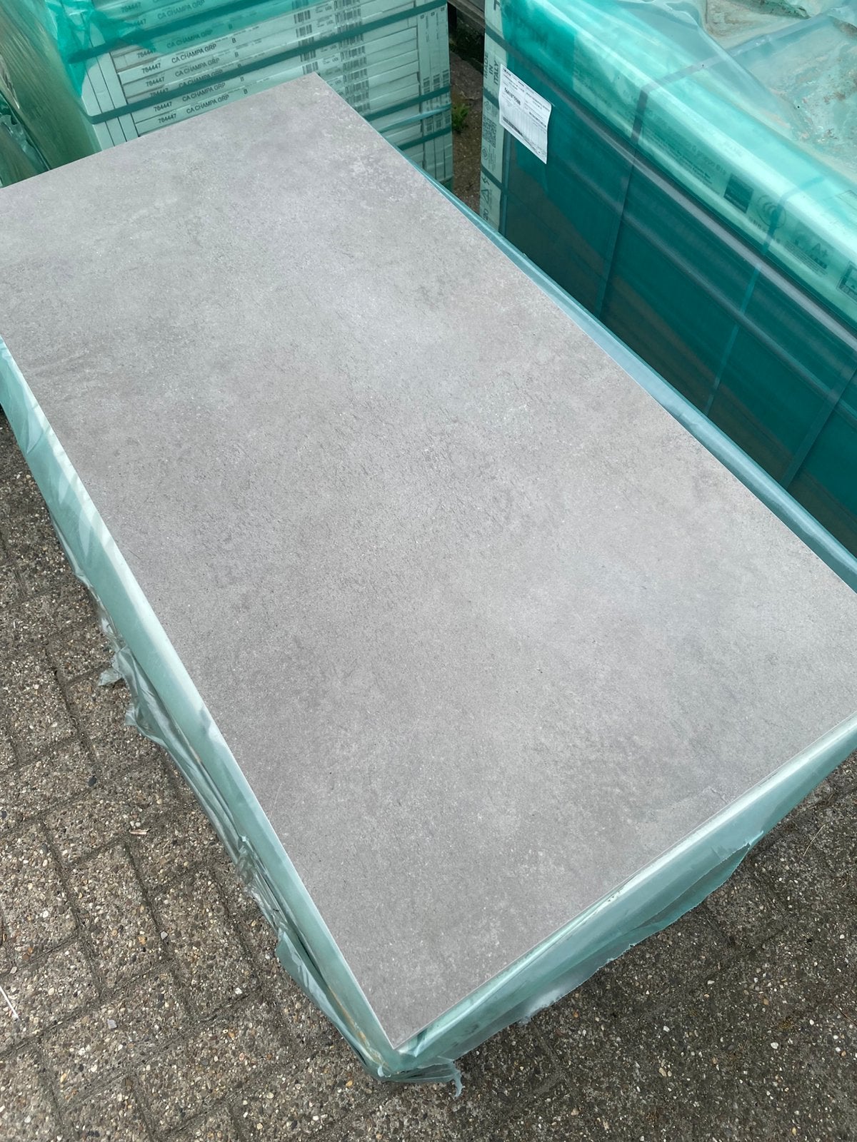 82 m2 Keramische terras tegels 120x60 cm 25 euro per m2, Keramiek, Nieuw, Ophalen of Verzenden, 10 m² of meer