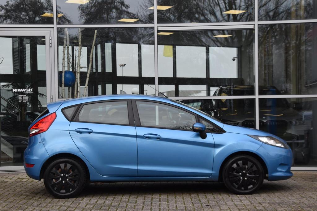 Ford Fiesta 1.25 Trend Airco Elek. Ramen Apk Cd 5Drs., Auto's, Ford, Voorwielaandrijving, Euro 5, Stof, Origineel Nederlands