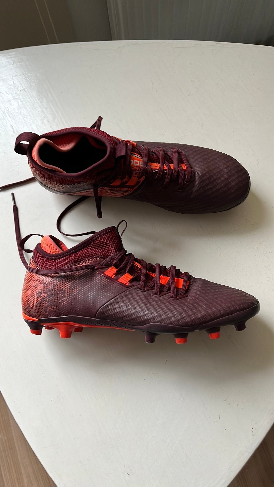 Voetbalschoenen kipsta maat 41, Sport en Fitness, Maat XS of kleiner, Ophalen of Verzenden, Zo goed als nieuw, Schoenen