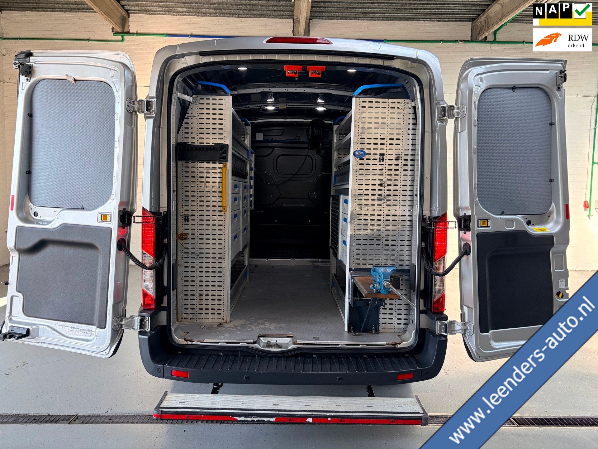 Ford Transit Automaat Servicewagen 350 2.0 TDCI 131PK euro6, Stof, 4 cilinders, Met garantie (alle), 2042 kg