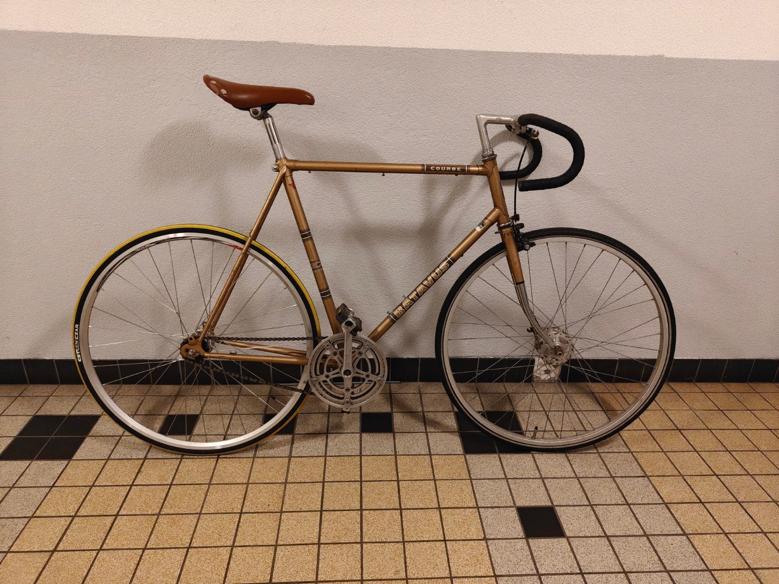 Vintage Batavus omgebouwd tot fixie, Fietsen en Brommers, Ophalen, Gebruikt, Staal, Velgrem