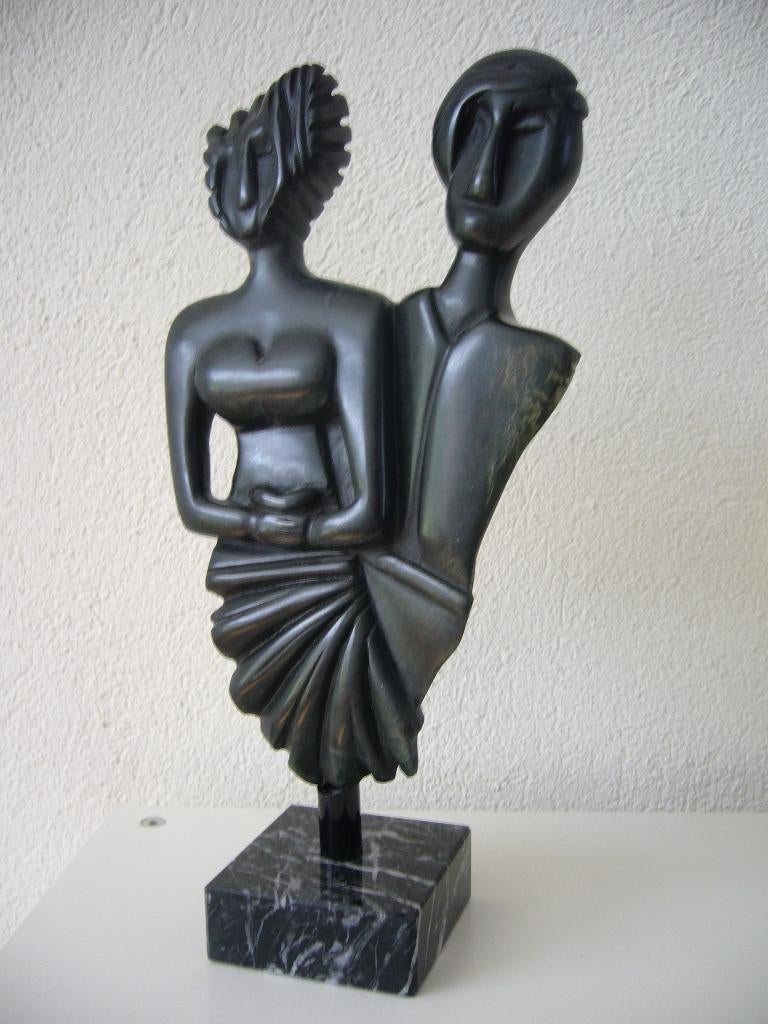 "DANCERS" --  Uniek  --  Beeld uit Steen - Goirle - Brabant., Ophalen, Groep mensen, Steen of Keramiek, Beeld