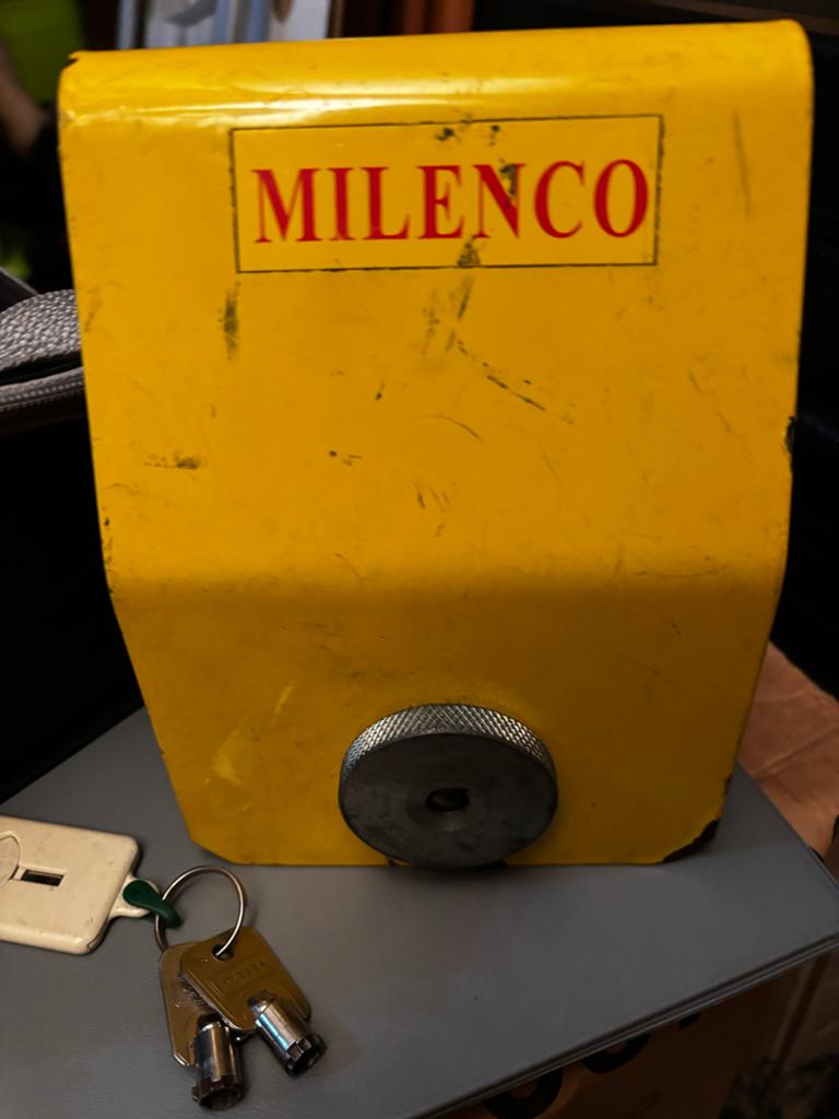 Milenco Dissel slot Geel, Caravans en Kamperen, Ophalen of Verzenden, Gebruikt