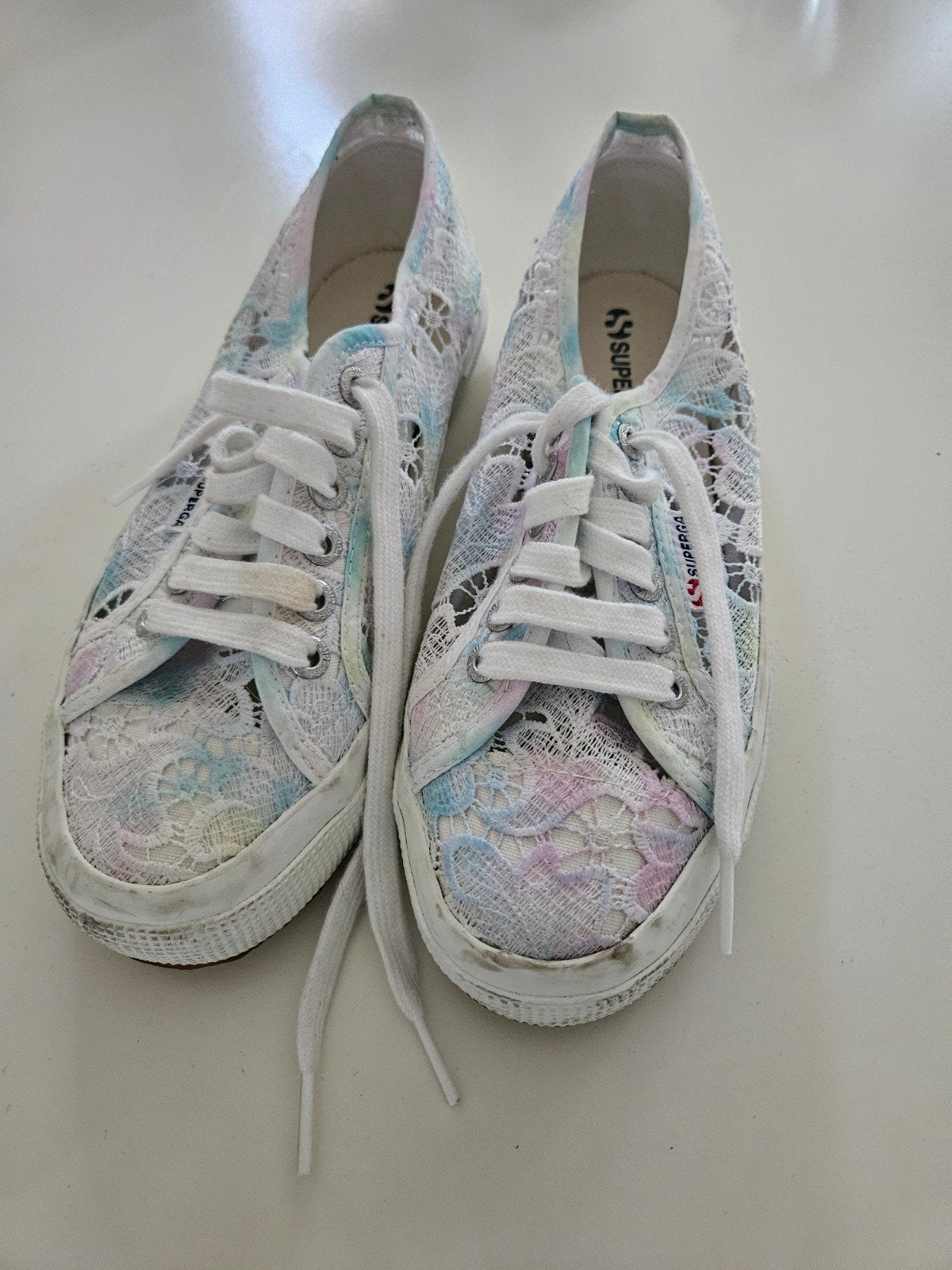 Superga sneakers maat 39, wit met kant, Ophalen of Verzenden