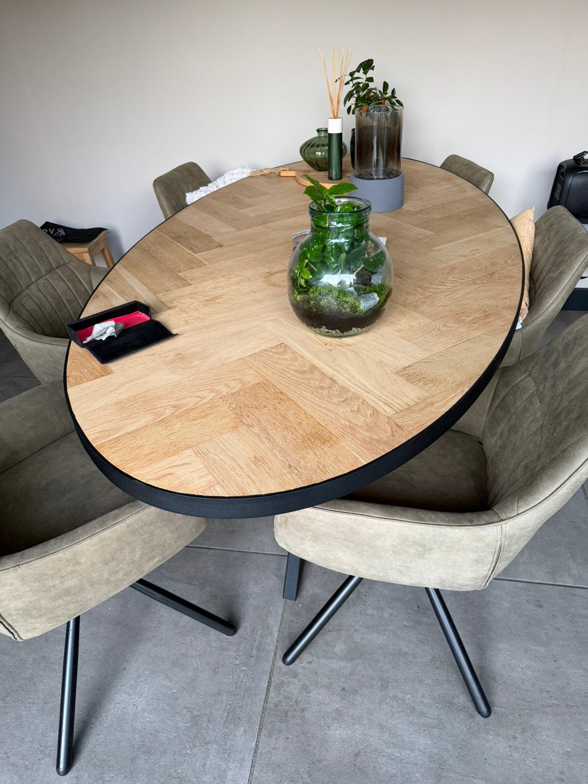 Tafel en stoelen modern, Ophalen, Eikenhout, 200 cm of meer, 50 tot 100 cm