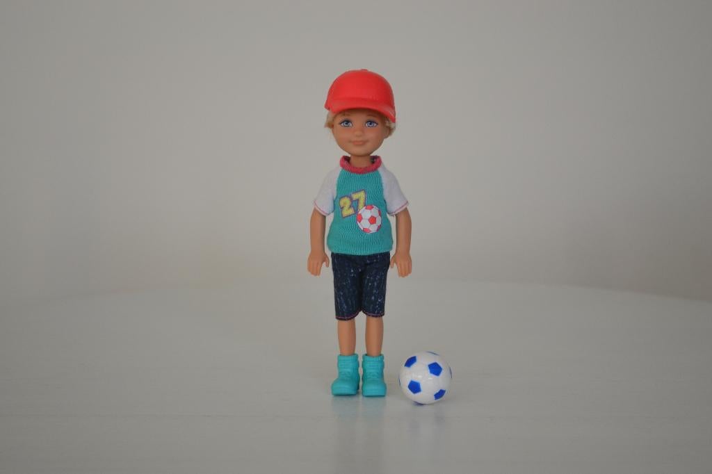 Barbie Chelsea pop Darrin (Mattel, 2013/2014), Verzamelen, Ophalen of Verzenden, Nieuw, Pop