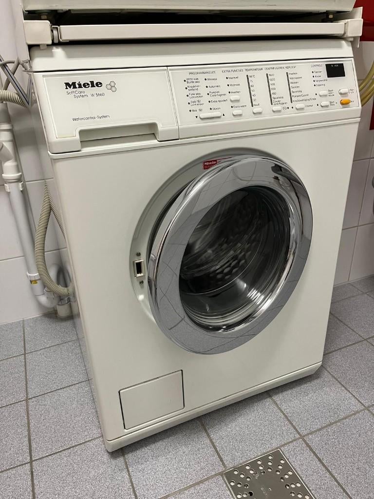 Miele wasmachine (+ droger), Witgoed en Apparatuur, Wasmachines, Ophalen, 1200 tot 1600 toeren, Gebruikt, Minder dan 85 cm