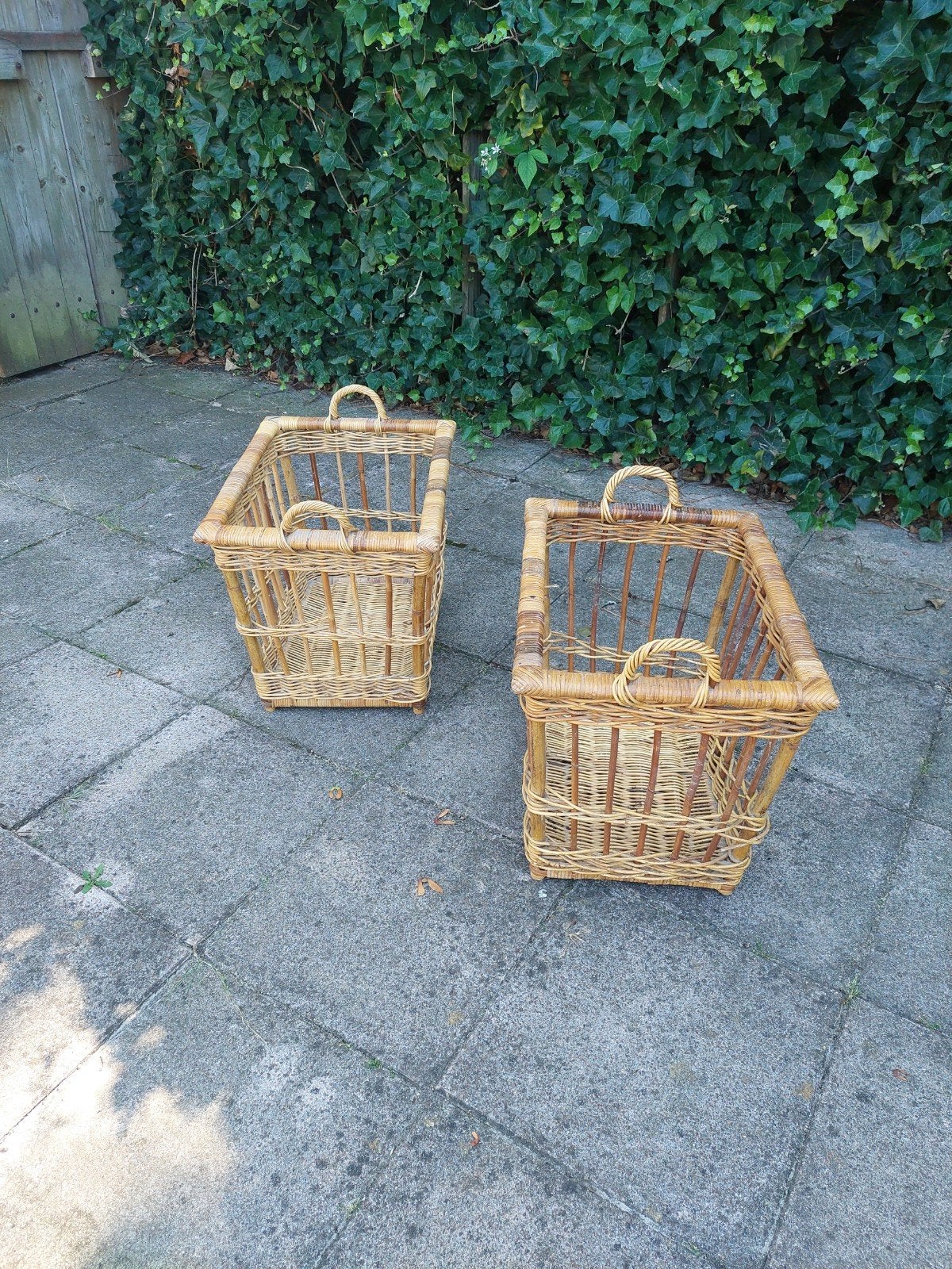 twee rotan manden, Met handvat, Overige typen, Ophalen, Natuurlijk materiaal
