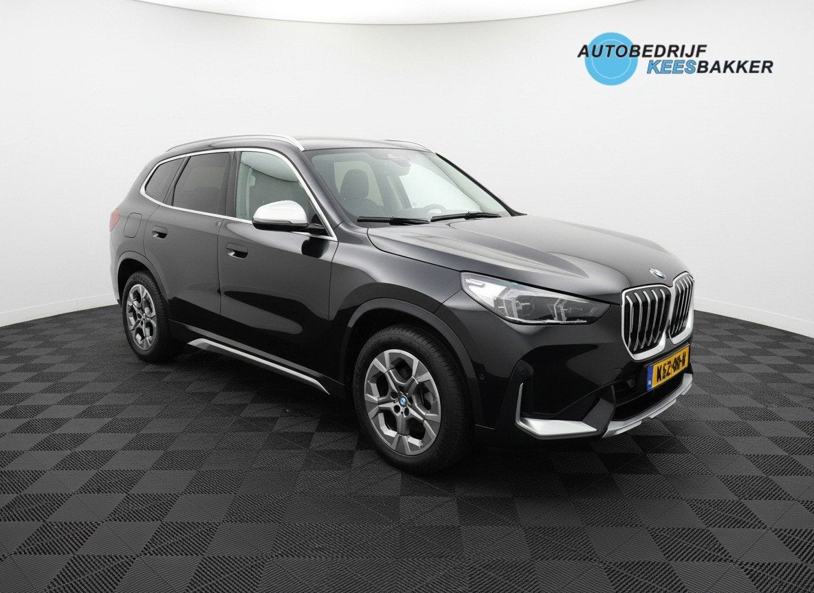 BMW X1 SDrive18i / Leder / Camera / Keyless, 136 pk, Gebruikt, Zwart, Leder