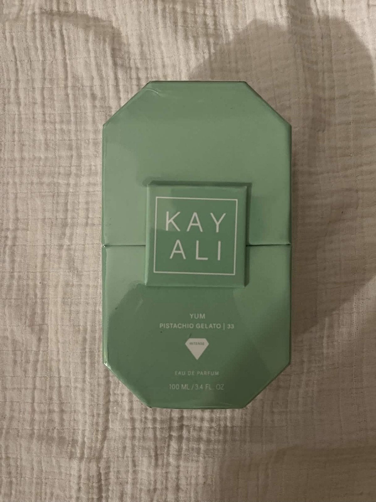 Kayali yum pistachio gelato 33 eau de parfum edp 100 ML, Ophalen of Verzenden, Nieuw, Parfumfles