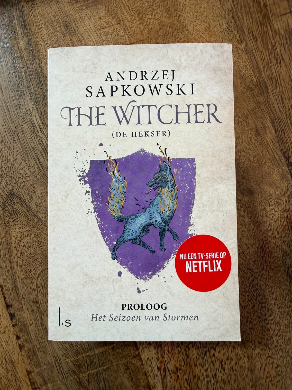 The Witcher: Het Seizoen van Stormen - Andrzej Sapkowski, Ophalen of Verzenden, Zo goed als nieuw