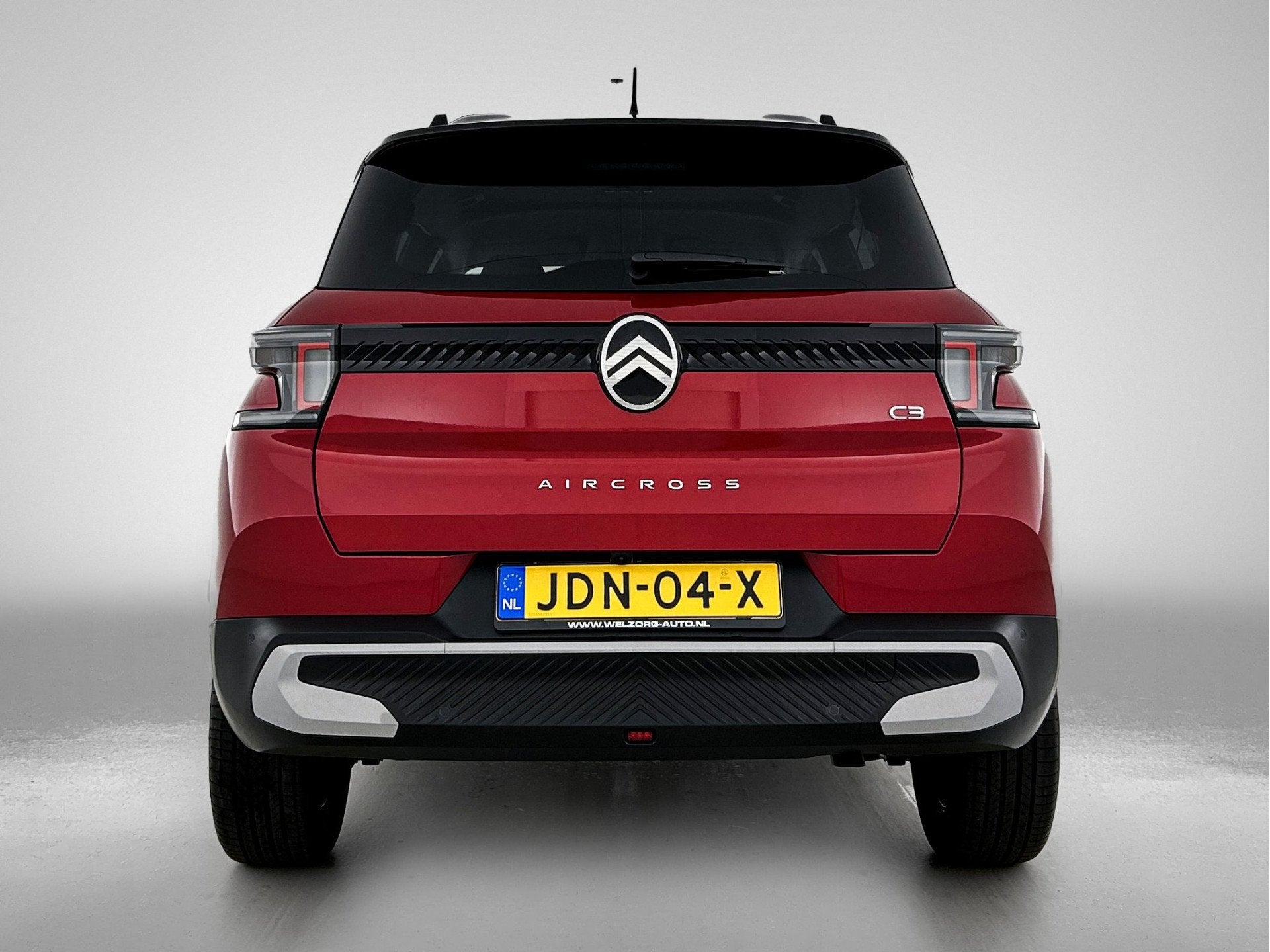 Citroën C3 Aircross 1.2 Hybrid 145pk Plus Direct leverbaar!, Auto's, Citroën, 12 maanden, Euro 6, 1199 cc, Parkeersensor