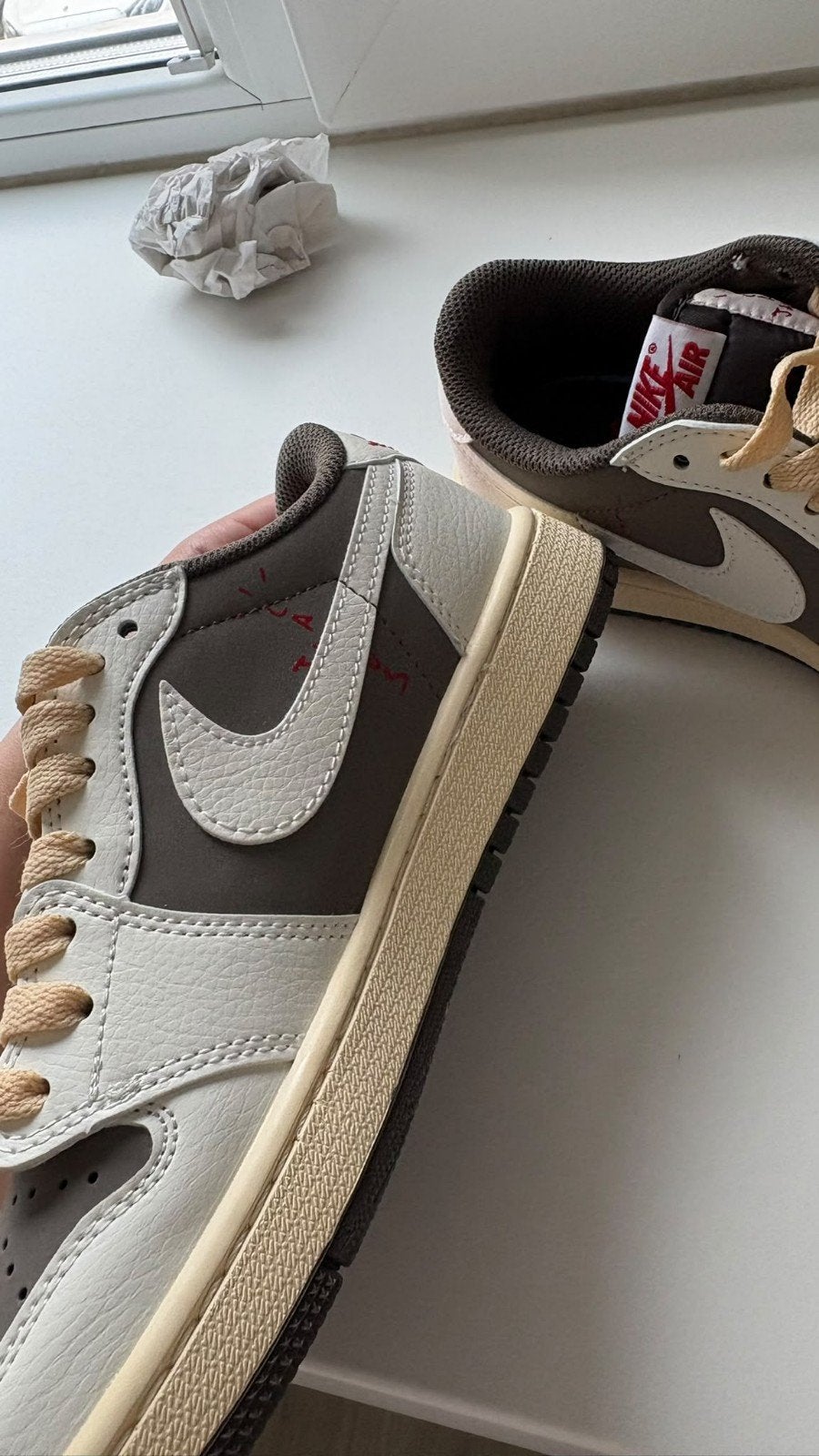 Nike Jordan 1 Low Travis Scott Reverse Mocha, Ophalen of Verzenden, Nieuw, Bruin