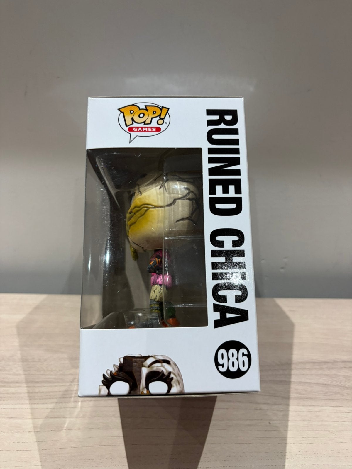 Funko Pop! Ruined Chica  #986 Five Nights at Freddy’s, Funko Europe, Ophalen of Verzenden, Zo goed als nieuw, 4th floor, 1 Queen Caroline St, London W6 9YN, Verenigd Koninkrijk