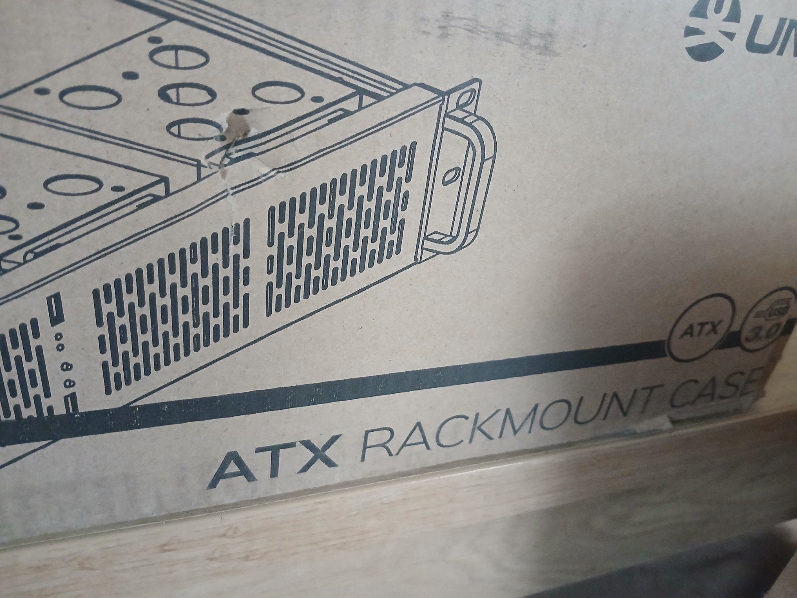 UNYKApro UK2129 19" Rackmount Case ATX, Computers en Software, Computerbehuizingen, Ophalen of Verzenden, Nieuw