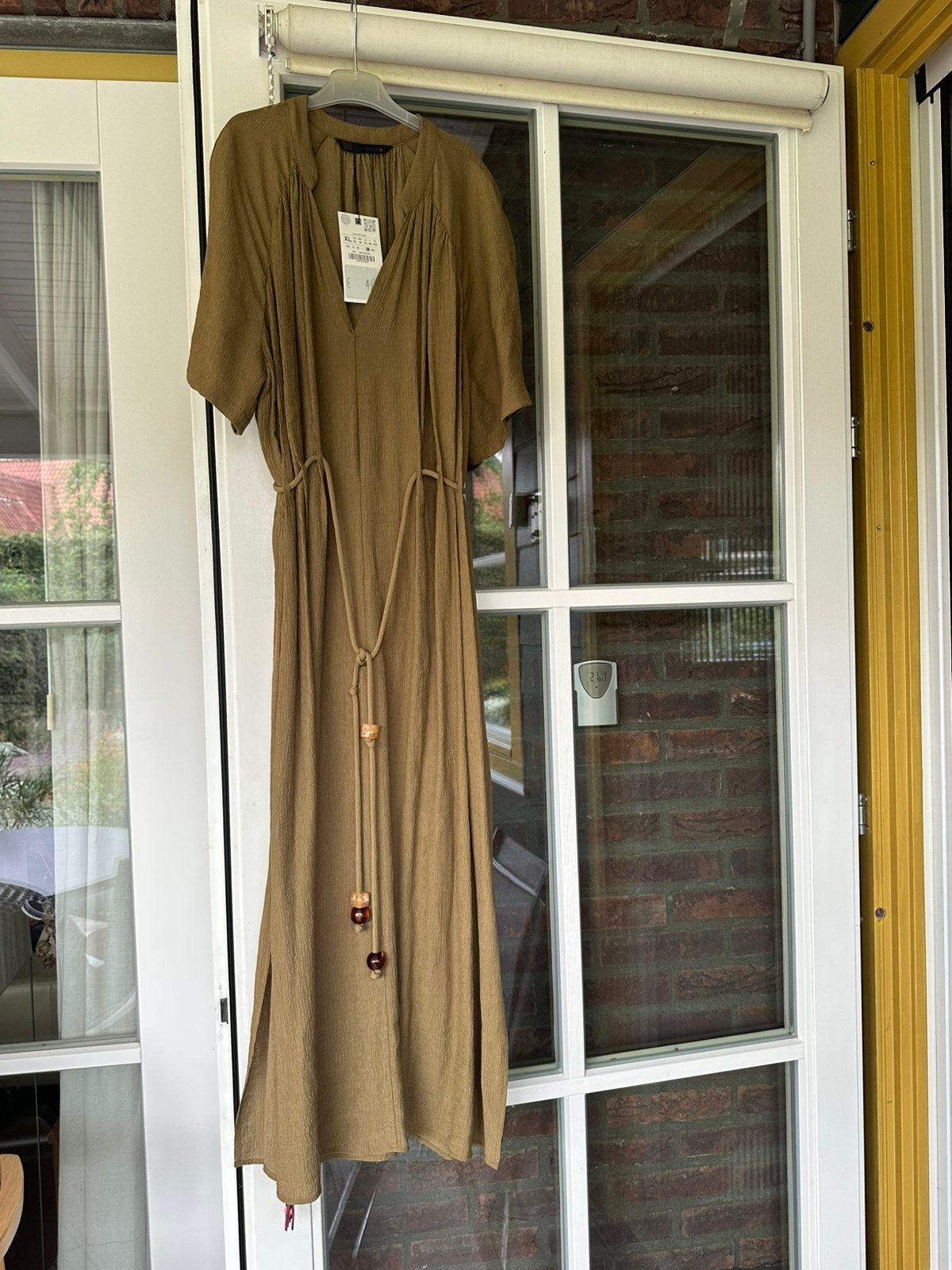 Nieuwe olijfgroene Zara jurk, maat XL = L, Verzenden, Zara, Maat 42/44 (L), Nieuw