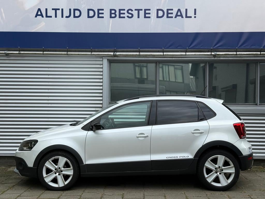 Volkswagen Polo 1.6 TDI Cross BlueMotion R-Line Edition l Cr, Auto's, Volkswagen, Voorwielaandrijving, Euro 5, Gebruikt, Zwart