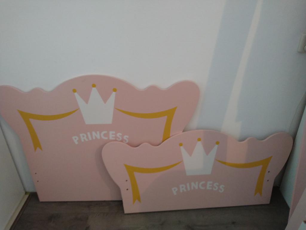 Hoofd + voeteneind (dus geen compleet) prinsessen bed gratis, Ophalen, Gebruikt, 180 cm of meer, 85 tot 100 cm
