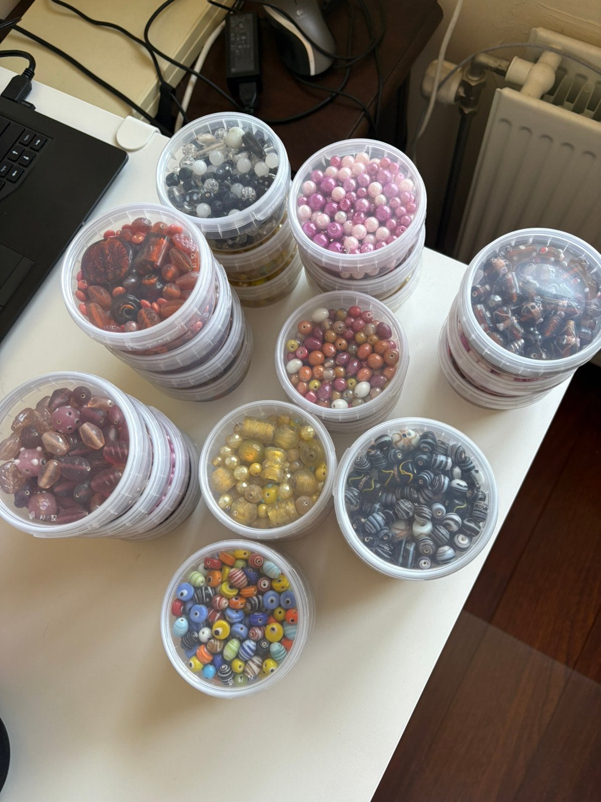 26 kralen bakjes, Ophalen of Verzenden, Zo goed als nieuw, Kraal