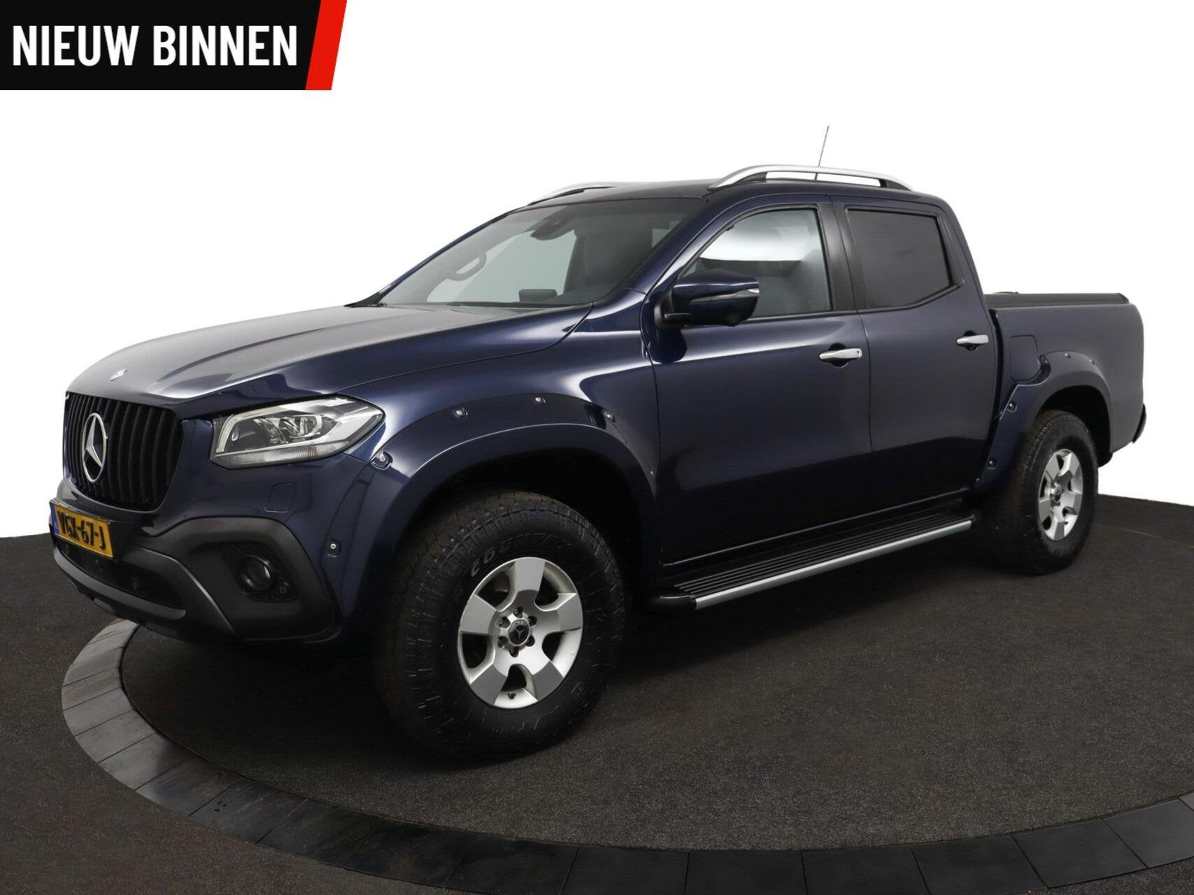 Mercedes X-klasse 250d 4x4 - Airco - Cruise - 360 graden cam, Auto's, Automaat, Gebruikt, Blauw, Leder en Stof