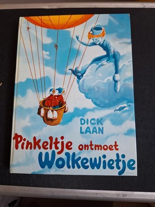 Boek Pinkeltje ontmoet Wolkewietje h, Boeken, Ophalen of Verzenden, Gelezen, Dick Laan, Fictie algemeen