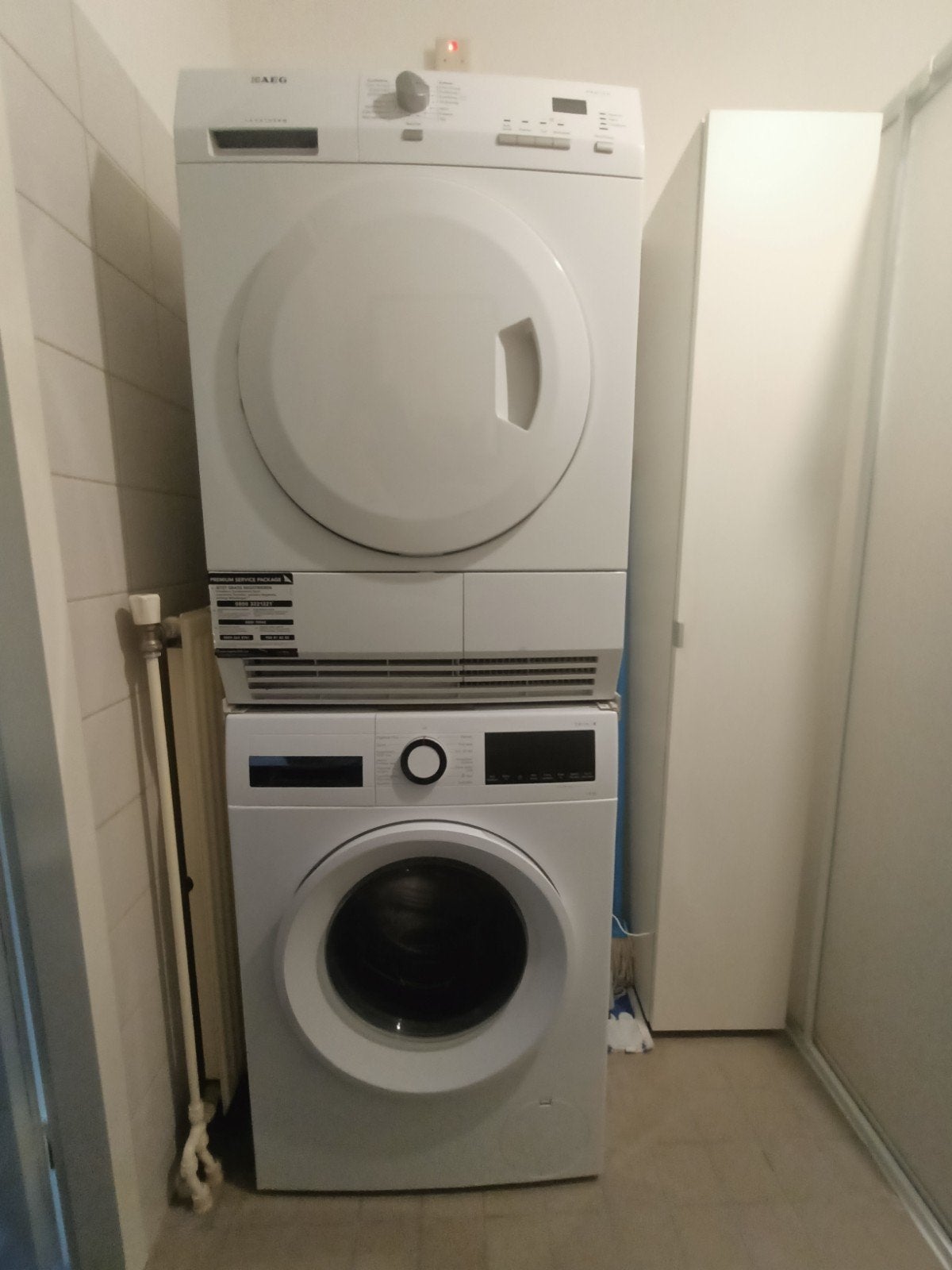 Wasmachine en wasdroger - goed werkend, Ophalen of Verzenden, 1200 tot 1600 toeren, 85 tot 90 cm