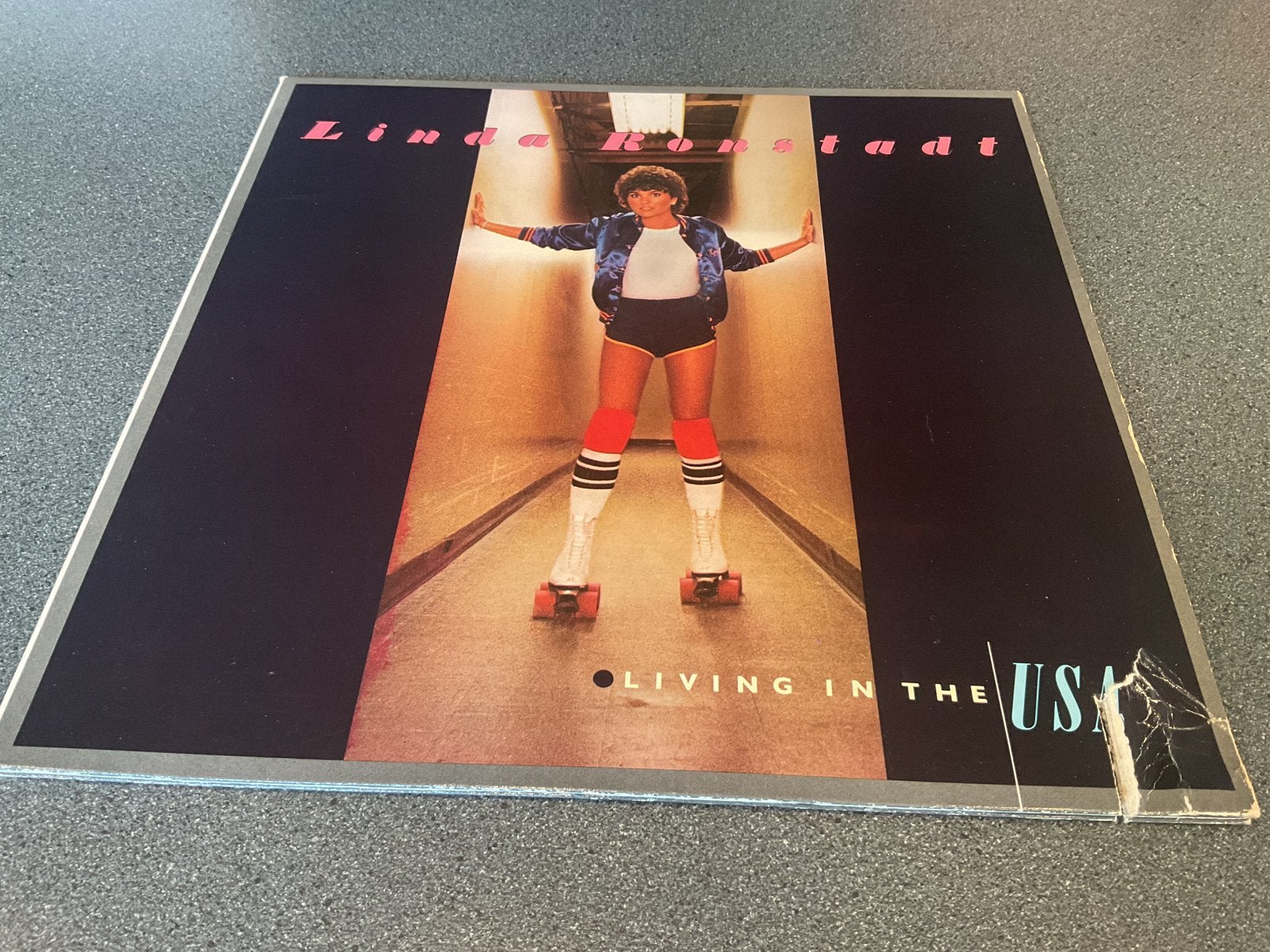 Linda Ronstadt - Living in the USA Vinyl LP, LP, Gebruikt, Ophalen of Verzenden, Import