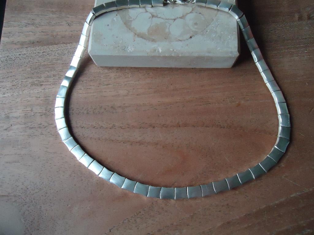 mooie echt zilveren zware platte esprit ketting 925 gemerkt, Sieraden, Tassen en Uiterlijk, Kettingen, Ophalen of Verzenden, Zo goed als nieuw