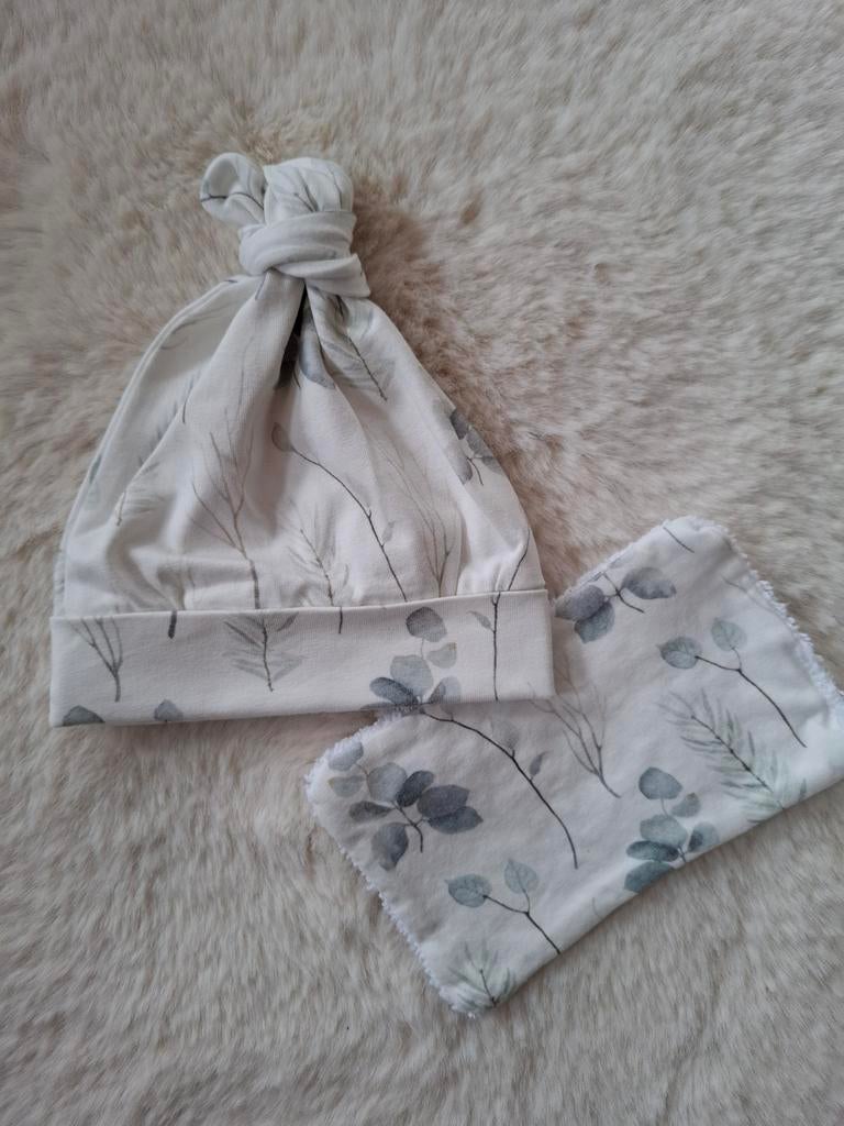 Newborn babysetje knoopmuts nieuw handgemaakt, Kinderen en Baby's, Babykleding | Mutsen, Sjaals en Wanten, Maat 50, Jongetje of Meisje