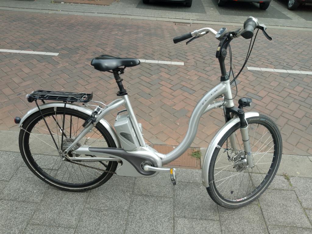 Flyer elektrische damesfiets d50 middenmotor, Gebruikt, 47 tot 50 cm, Versnellingen, Ophalen