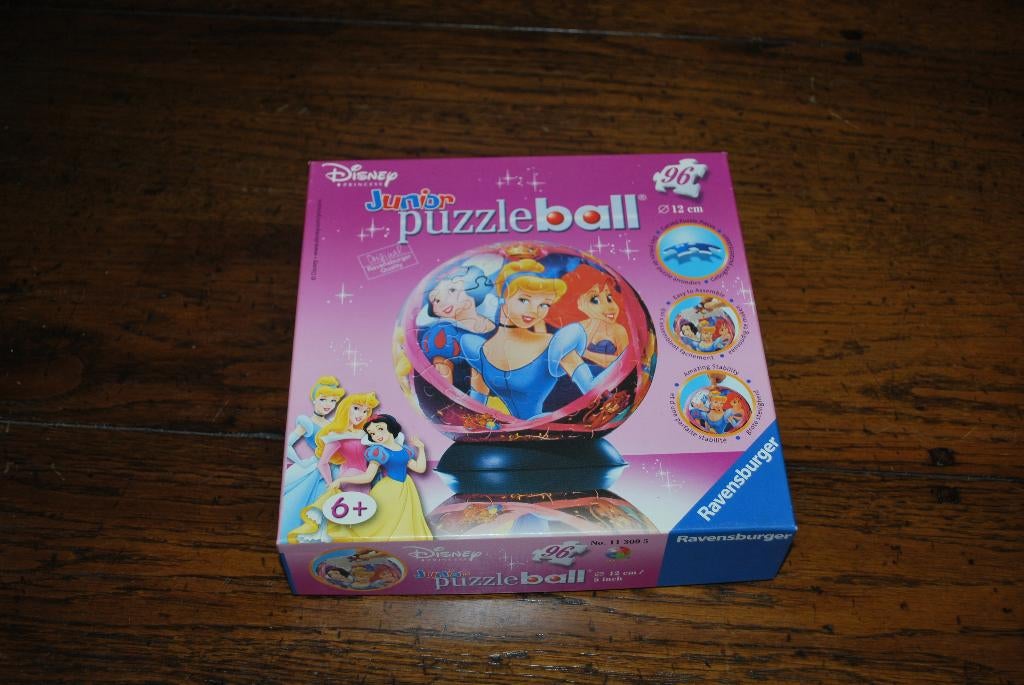 Disney. Ravensburger. Puzzleball. 96 stukjes, Ophalen of Verzenden, Meer dan 50 stukjes, Zo goed als nieuw, 6 jaar of ouder
