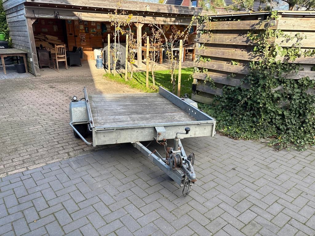 Gebruikte Aanhanger - Koetsenvervoer, Ophalen, Gebruikt