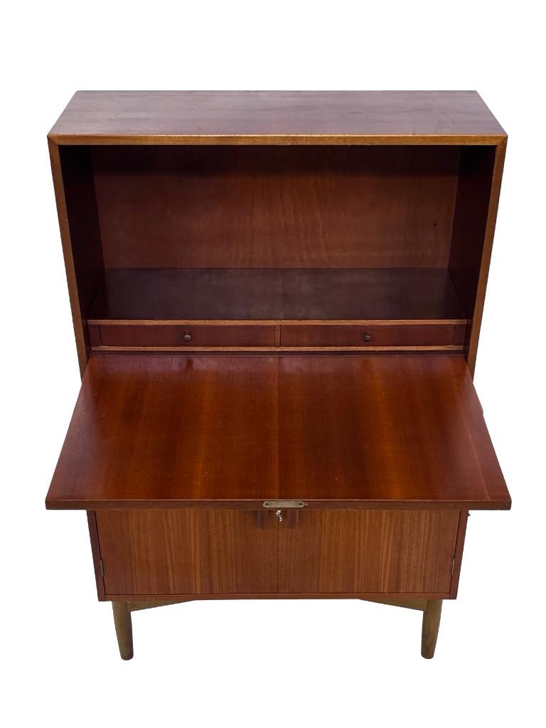 Vintage Wandmeubel Wandkast Boekenkast Jaren 60 Design, Gebruikt, Met klep(pen), Vintage, Vintage