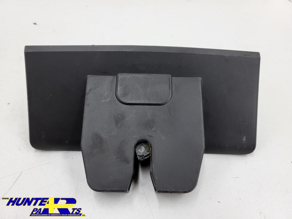 Slotmechaniek achterklep Volvo V60/S60/XC ('10-'18) 31335045, Gebruikt, Ophalen of Verzenden, Volvo, Volvo