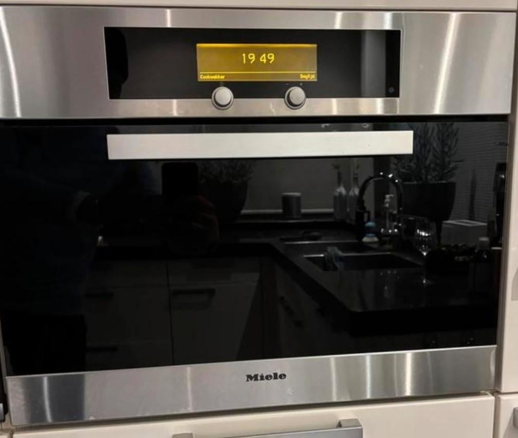 Miele combi, Witgoed en Apparatuur, Ovens, Ophalen of Verzenden, Zo goed als nieuw, Minder dan 45 cm