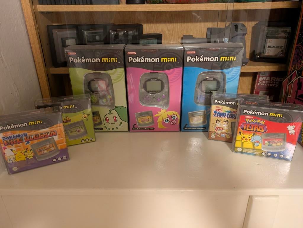 Nintendo Pokémon Mini collectie: 2 mini's en 3 games, Spelcomputers en Games, Ophalen of Verzenden, Zo goed als nieuw, Overige typen