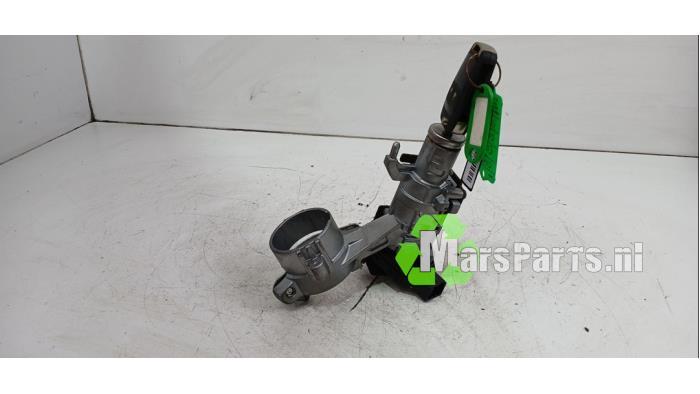 Kontaktslot + Sleutel van een Opel Corsa, Gebruikt, -, -, Opel